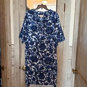 Tuckernuck -  Beach Belize Bloom Dress Cover Up - Resort - Vacation - size S